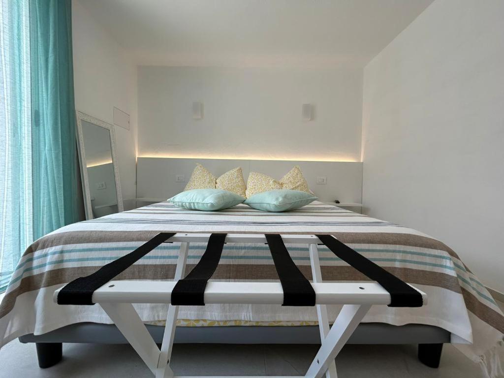 Trame - La Naca Sul Porto Bed & Breakfast โปลีญาโนอามาเร ภายนอก รูปภาพ