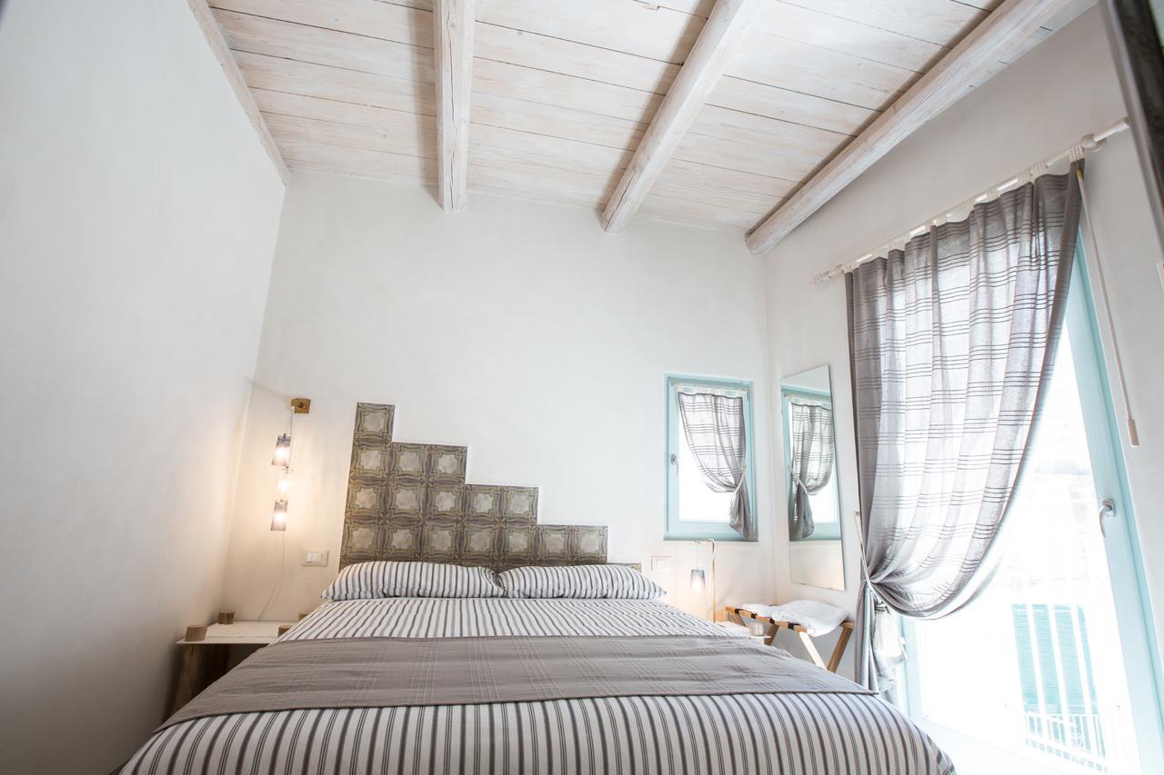Trame - La Naca Sul Porto Bed & Breakfast โปลีญาโนอามาเร ภายนอก รูปภาพ